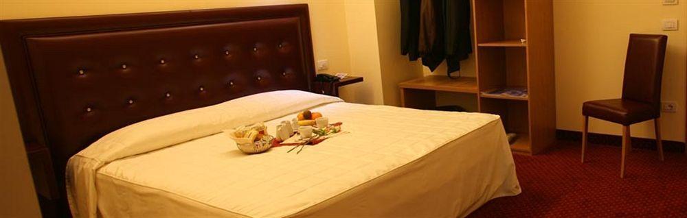 Hotel Il Perugino كورتْشّانو المظهر الخارجي الصورة