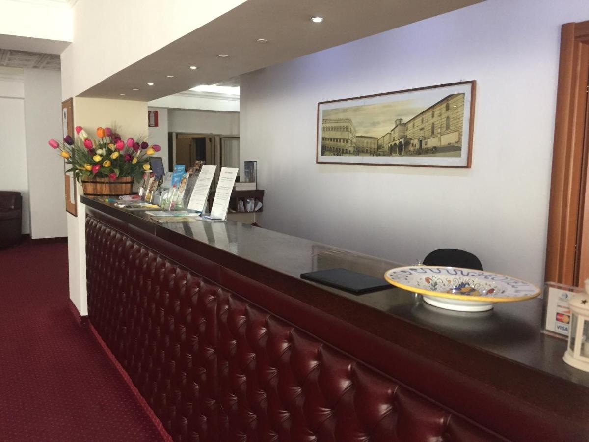 Hotel Il Perugino كورتْشّانو المظهر الخارجي الصورة